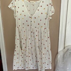 Jessica Simpson White and Red Flutter Sleeve Sundress